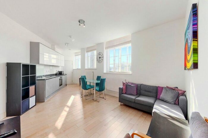 2 Bedroom Flat To Rent In Anglers Lane, Kentish Town, NW5