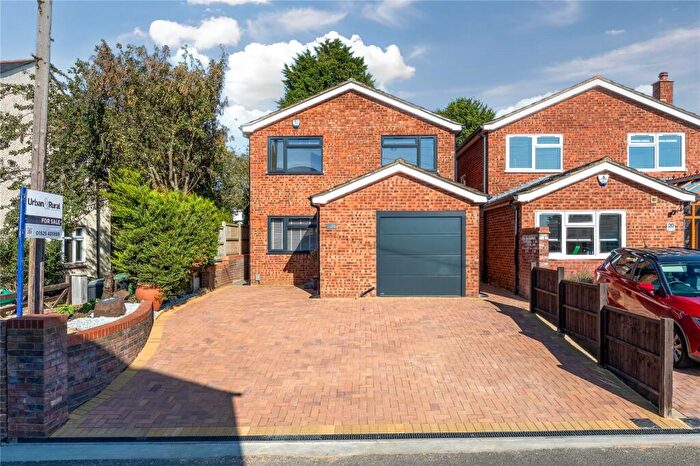 4 Bedroom Detached House For Sale In George Street, Maulden, Bedfordshire, MK45