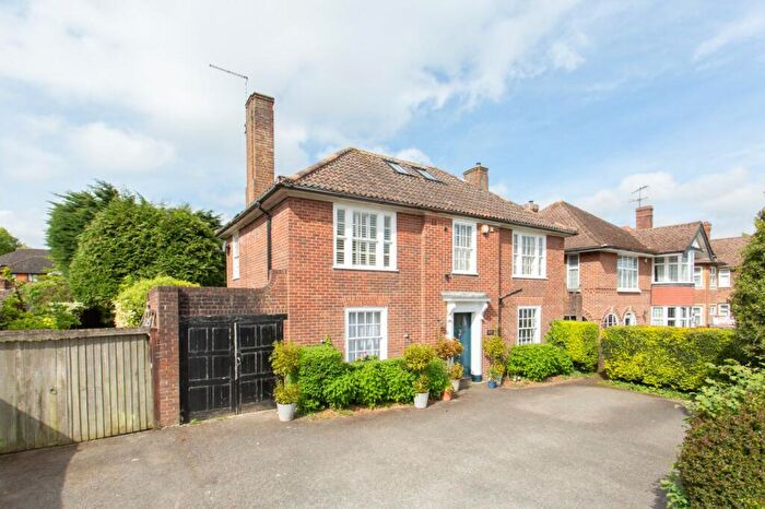 4 Bedroom Detached House For Sale In New Dover Road, Canterbury, Kent, CT1