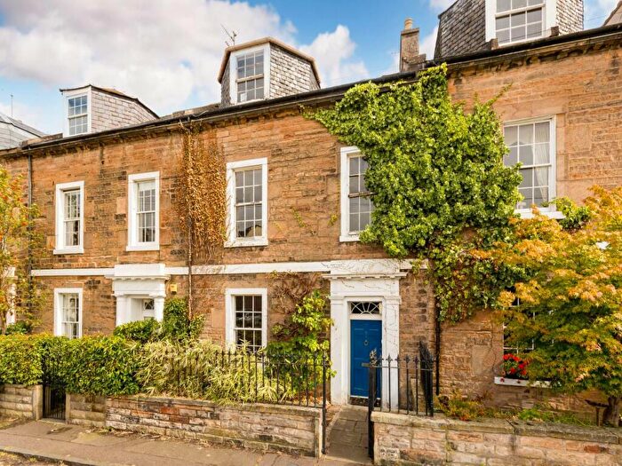 4 Bedroom House To Rent In Hailes Street, City Centre, Edinburgh, EH3