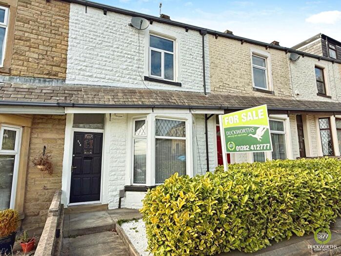 3 Bedroom Terraced House For Sale In Briercliffe Road, Burnley, BB10