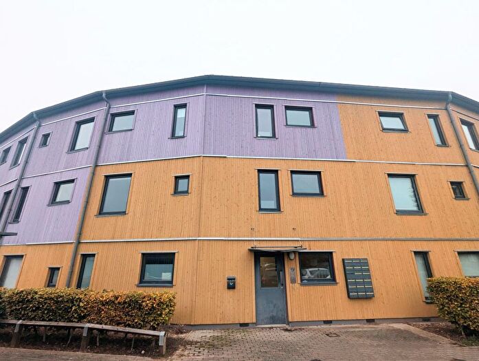 1 Bedroom Apartment To Rent In The Serpentine, Oxford Road, HP19