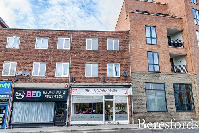 3 Bedroom Flat For Sale In High Street, Brentwood, CM14