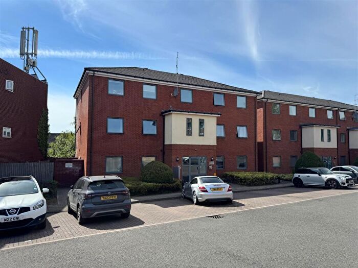 2 Bedroom Apartment For Sale In Evolution, High Street, Amblecote, DY8