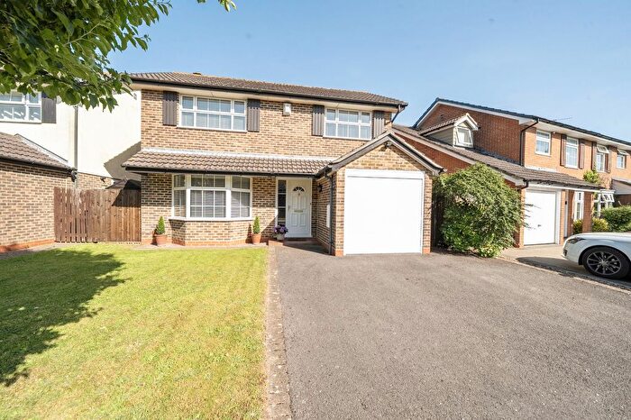 4 Bedroom Detached House For Sale In Oakmeadow Close, Emsworth, PO10