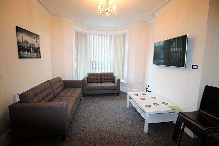 6 Bedroom Private Halls To Rent In Gordon Terrace, Lancaster, LA1