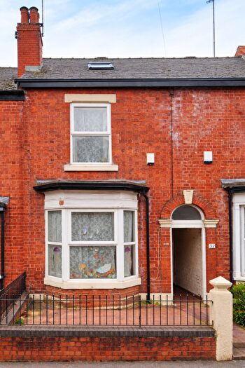 4 Bedroom Terraced House For Sale In Highfield Place, Sheffield, South Yorkshire, S2