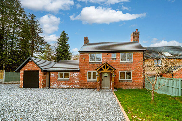 3 Bedroom Semi-Detached House For Sale In Barnett Hill, Clent, DY9