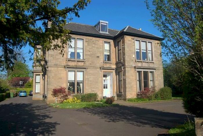 1 Bedroom Flat To Rent In Victoria Road, Lenzie, G66