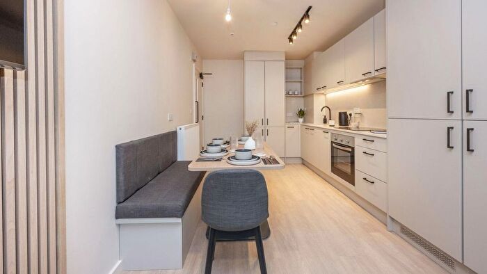 Studio To Rent In Neal Drive, Cambridge, CB4