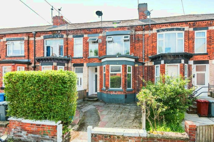 7 Bedroom Terraced House To Rent In Derby Road, Manchester, Greater Manchester, M14
