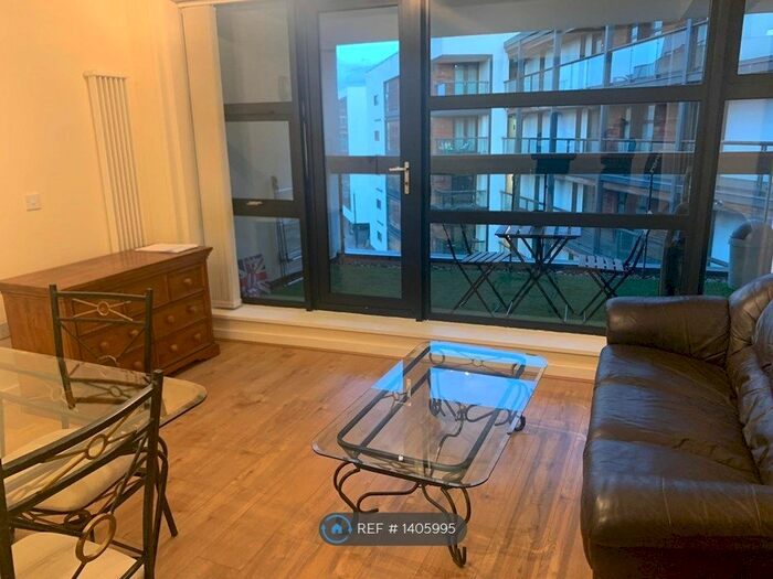 2 Bedroom Flat To Rent In Channelsea Road, London, E15