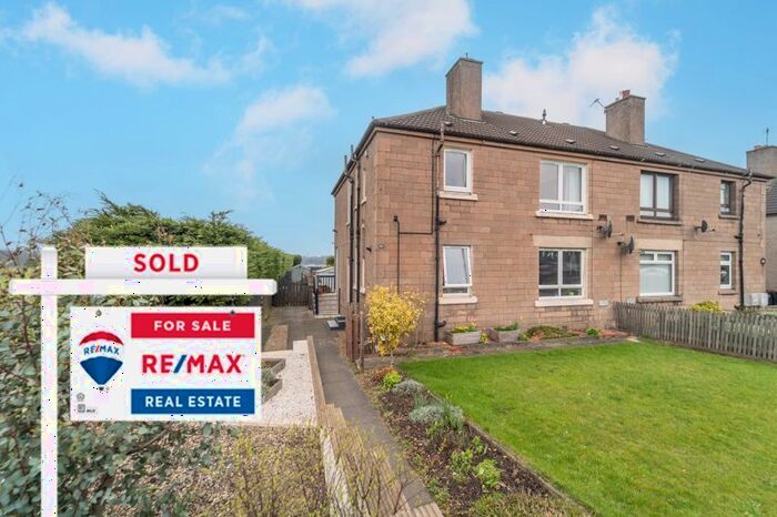 2 Bedroom Flat For Sale In Glasgow Road, Newbridge, Edinburgh, EH28