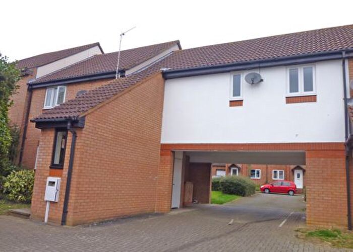 1 Bedroom Flat To Rent In Lynmouth Crescent, Furzton, Milton Keynes, MK4