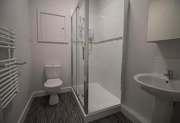 4 Bedroom Flat To Rent In Mansfield Road, Nottingham, NG1