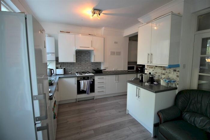 3 Bedroom Terraced House To Rent In Kenton Lane, Harrow, HA3