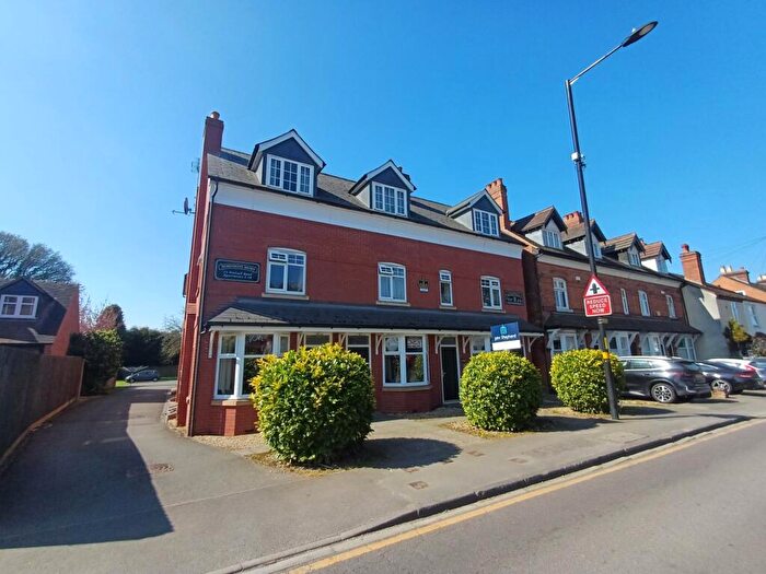 1 Bedroom Flat To Rent In Robinsons Mews, Walsall Road, Sutton Coldfield, West Midlands, B74