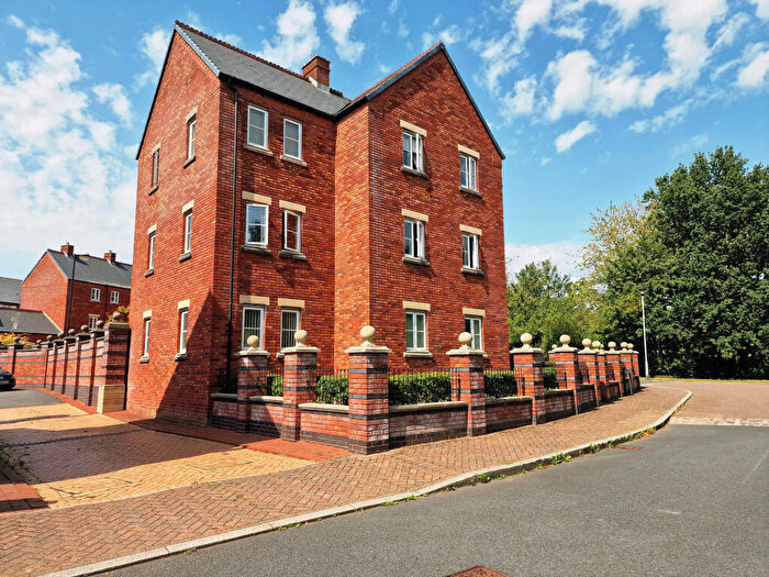 2 Bedroom Flat To Rent In Clement Road, Fulwood, PR2