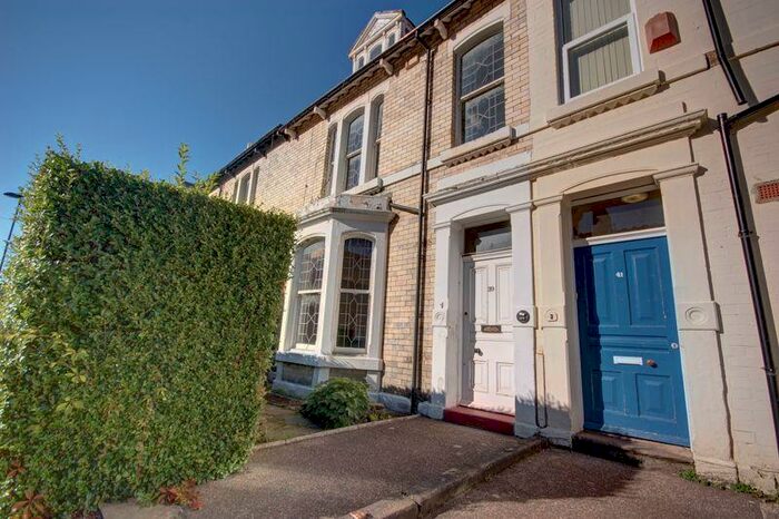 2 Bedroom Flat To Rent In Queens Road, Jesmond, Newcastle Upon Tyne, NE2