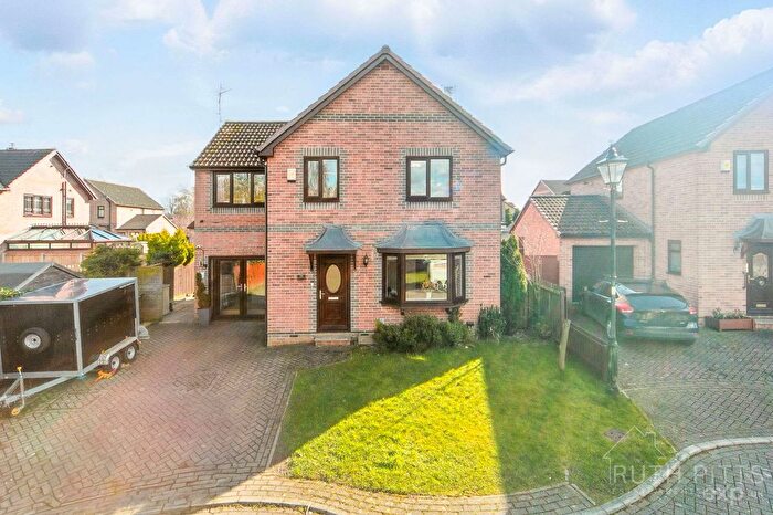 4 Bedroom Detached House For Sale In Hague Park Drive, South Kirkby, WF9