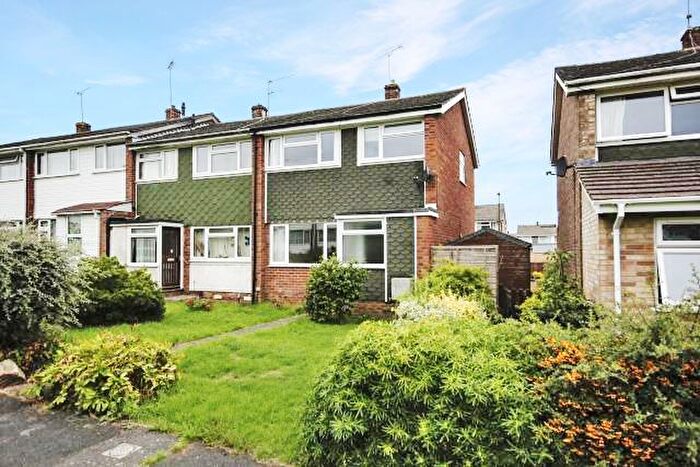 3 Bedroom Terraced House To Rent In Wharfedale, Thornbury, Bristol, BS35