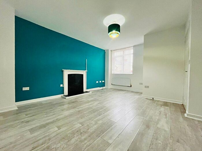 3 Bedroom Semi-Detached House To Rent In Greenhill Place, Blackpool, Lancashire, FY1