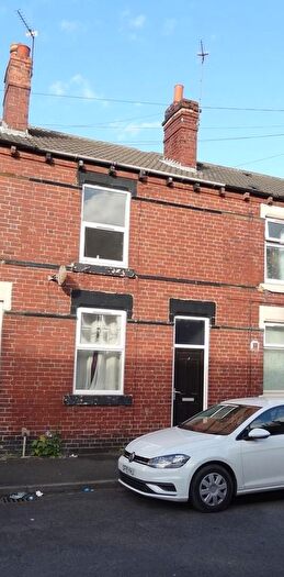 2 Bedroom Terraced House To Rent In Kinsley Street, Pontefract, WF9