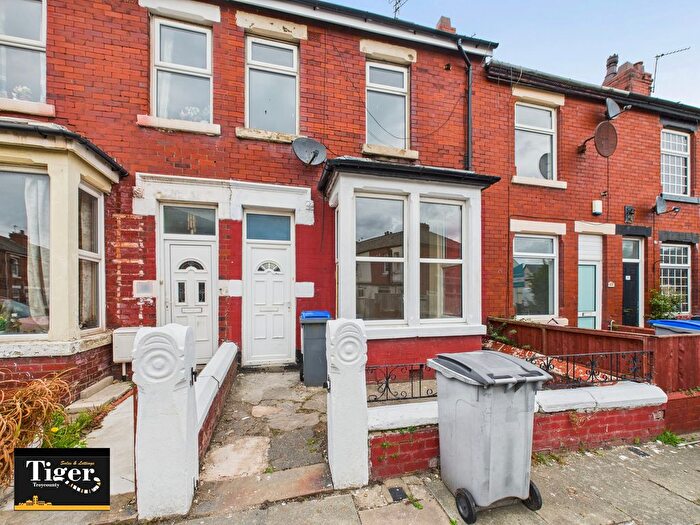 3 Bedroom Terraced House To Rent In Warwick Road, Blackpool, FY3