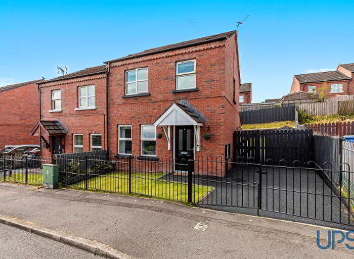 2 Bedroom Semi-Detached House For Sale In Lagmore Rise, Belfast, BT17