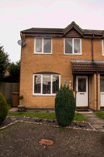 3 Bedroom Semi-Detached House To Rent In Aldwell Close, Wootton, Northampton, Northamptonshire, NN4