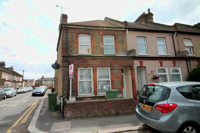 1 Bedroom Flat To Rent In Northumberland Park, Northumberland Heath DA8