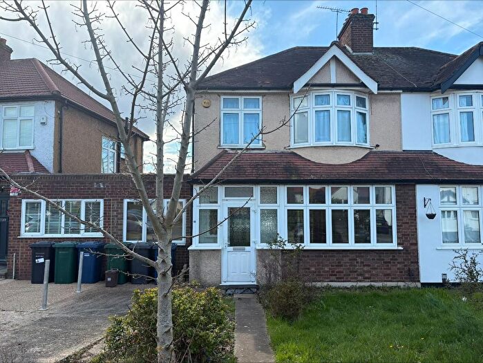 3 Bedroom Semi Detached House For Sale In Church Close, Edgware, HA8