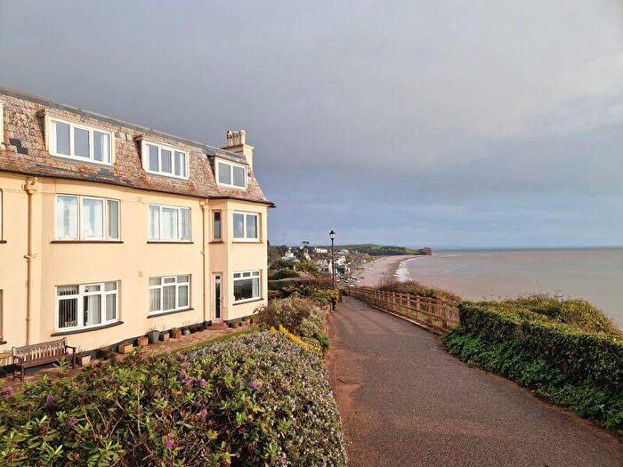 3 Bedroom Flat For Sale In Cliff Road, Budleigh Salterton, EX9