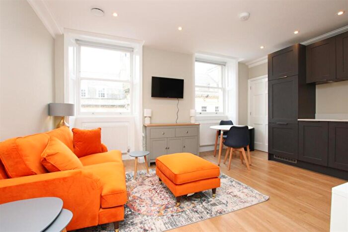 1 Bedroom Flat To Rent In Milsom Apartments, Milsom Street, Bath, BA1