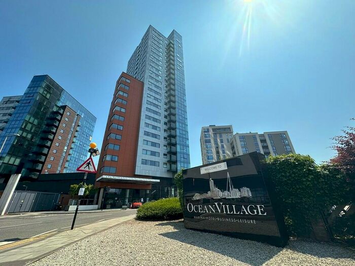 3 Bedroom Apartment To Rent In The Moresby Tower, Ocean Village, Southampton, SO14