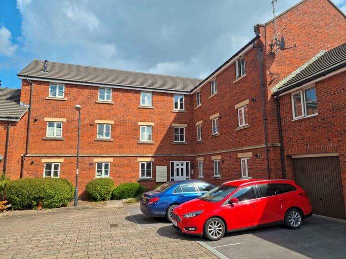 2 Bedroom Apartment To Rent In Amis Walk, Horfield, Bristol, BS7