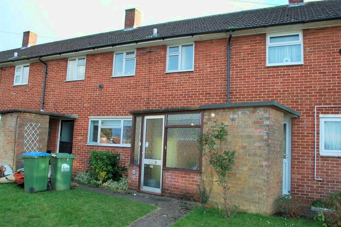 3 Bedroom Terraced House To Rent In Windbury Road, Southampton, SO16
