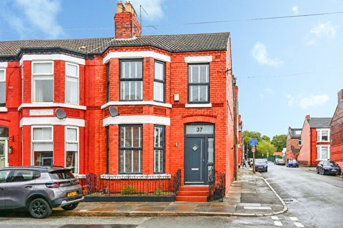 3 Bedroom Terraced House For Sale In Lyttelton Road, Liverpool, L17