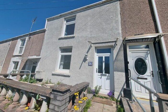 3 Bedroom Terraced House To Rent In Windmill Terrace, Swansea, SA1