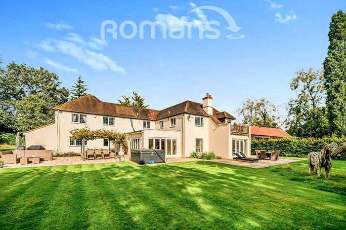 5 Bedroom Detached House To Rent In Rawlings Lane, Seer Green, Beaconsfield, HP9