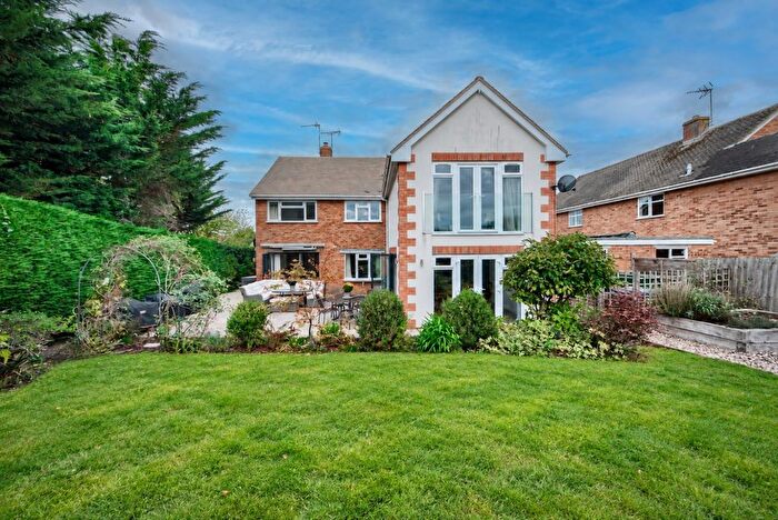 5 Bedroom Detached House For Sale In Banbury Road, Ettington, CV37