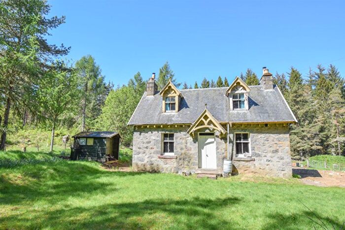2 Bedroom Cottage For Sale In Woodside Cottage, Farr, Inverness, IV2
