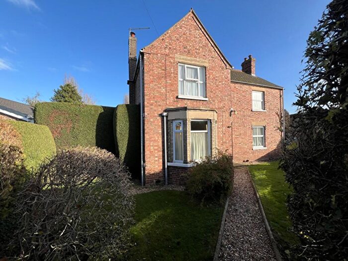 3 Bedroom Detached House For Sale In Murrow Bank, Murrow, Wisbech, Cambs., PE13