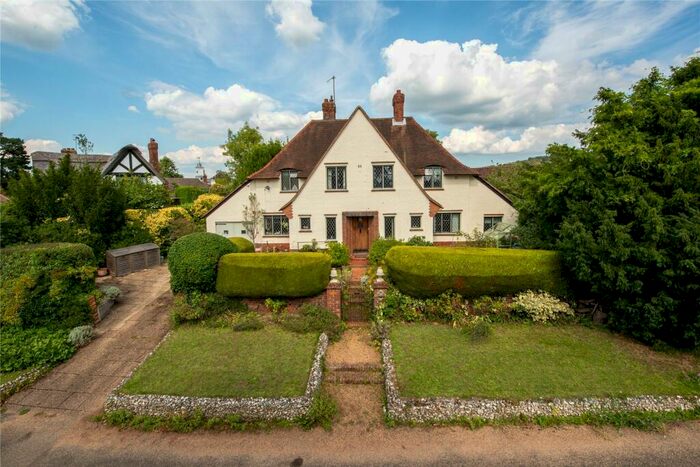 4 Bedroom Detached House For Sale In Pilgrims Way, Westhumble, Dorking, Surrey, RH5