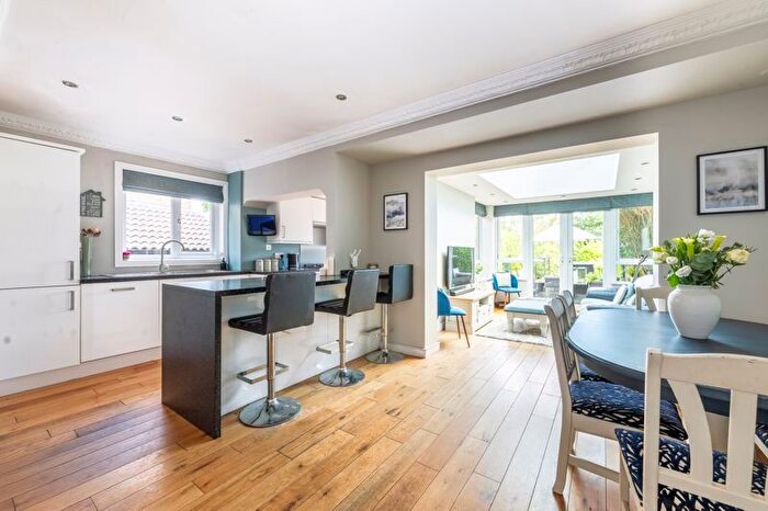 4 Bedroom Semi-detached House For Sale In Luxford Road, Crowborough, TN6
