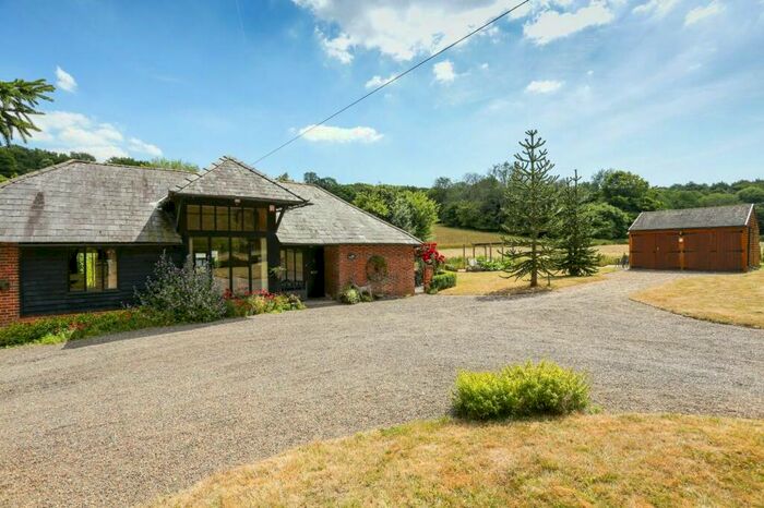 3 Bedroom Barn Conversion For Sale In Maidstone Road, Chilham, CT4