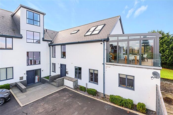 3 Bedroom Apartment To Rent In Wigton Court, Wigton Lane, Alwoodley, Leeds, LS17