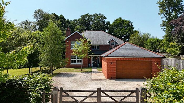 5 Bedroom Detached House For Sale In Romsey Road, Awbridge, Romsey, Hampshire, SO51