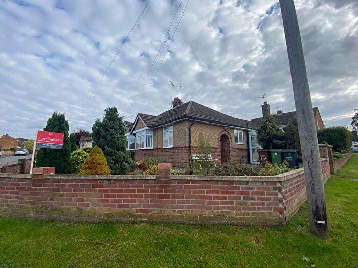 2 Bedroom Bungalow To Rent In Essex Close, Corby, NN17