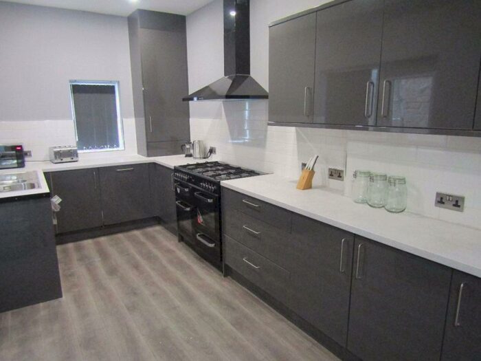 6 Bedroom Terraced House To Rent In Kensington, Kensington Fields, L7